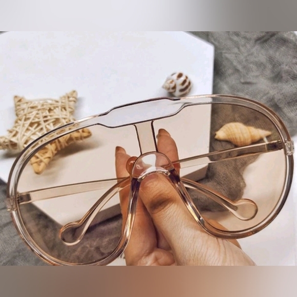 Sunglasses - Picture 1 of 1